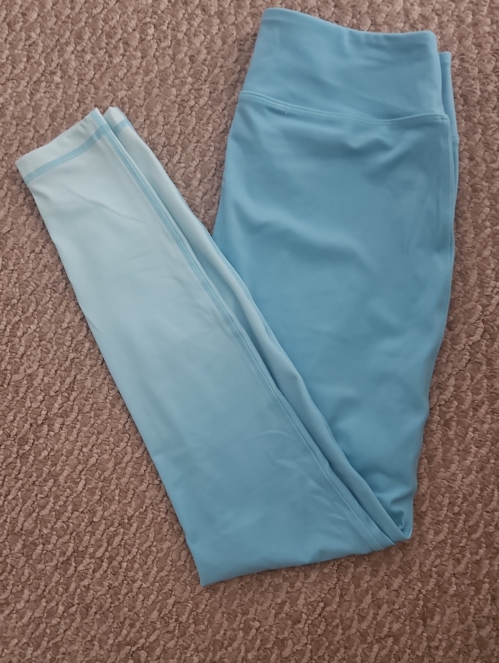 Ocean Coast Light Blue Active Leggings - Size M